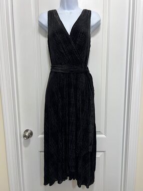 Dkny Black Sleeveless V-Neck Wrap Midi Dress